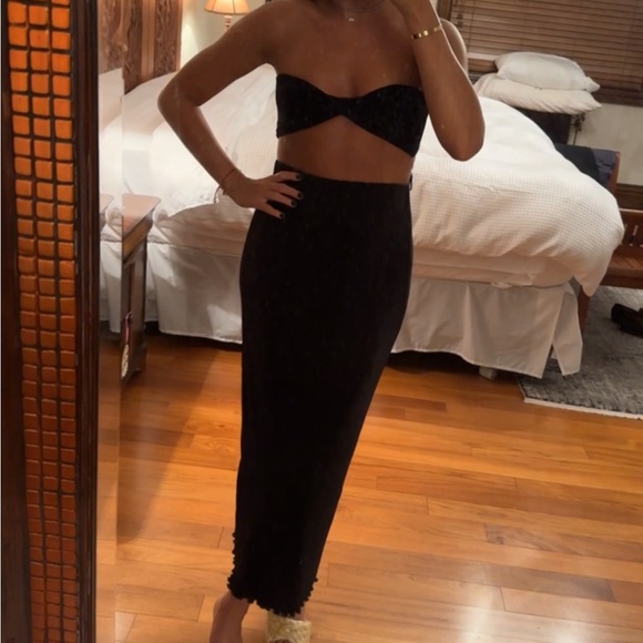 2 piece set - Picture 2 of 2